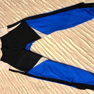Athleta leggings. Blue/navy/white. Size L Petite.